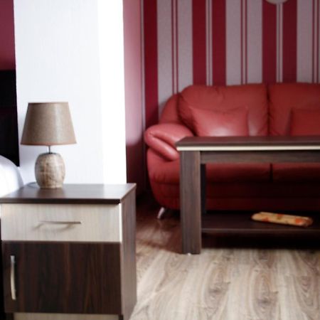 Guest House Bulgari Kazanlŭk Extérieur photo