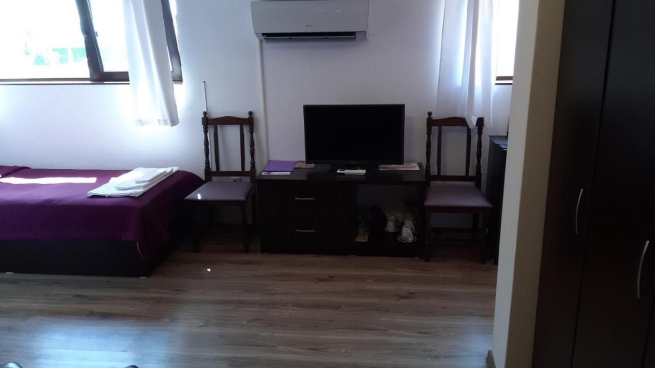 Guest House Bulgari Kazanlŭk Extérieur photo